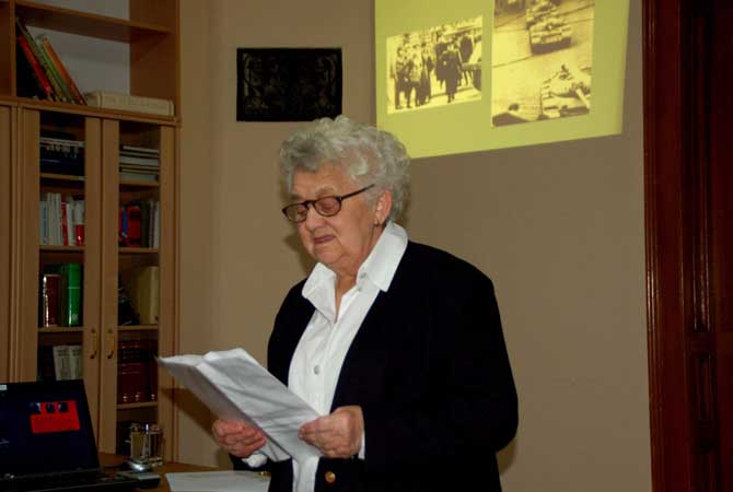 Előadás a forradalomról 2015. november 4. Szenttamáson, képek